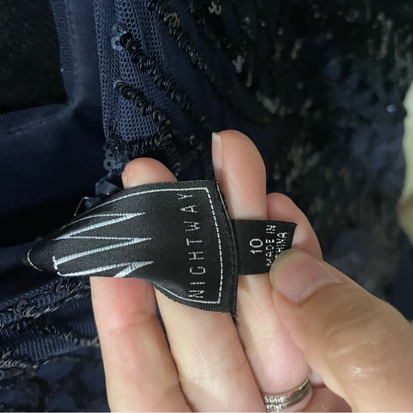 Navy Gown Sz 10 - Picture 5 of 6